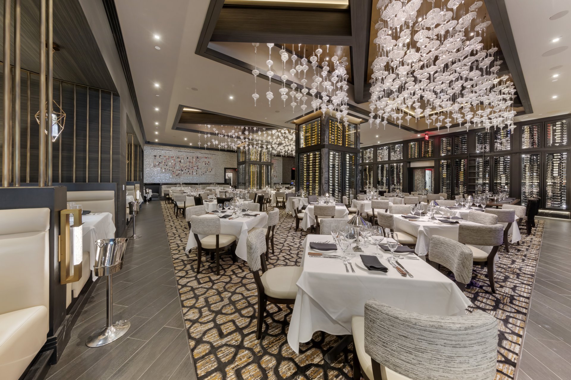 Mastro's